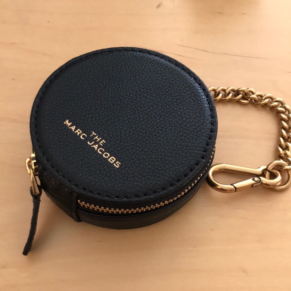 Marc Jacobs Handbags - Marc Jacobs Keychain /JEWELRY BOX IN CROSSGRAIN LEATHER M0016530 H&W 3.25 inches